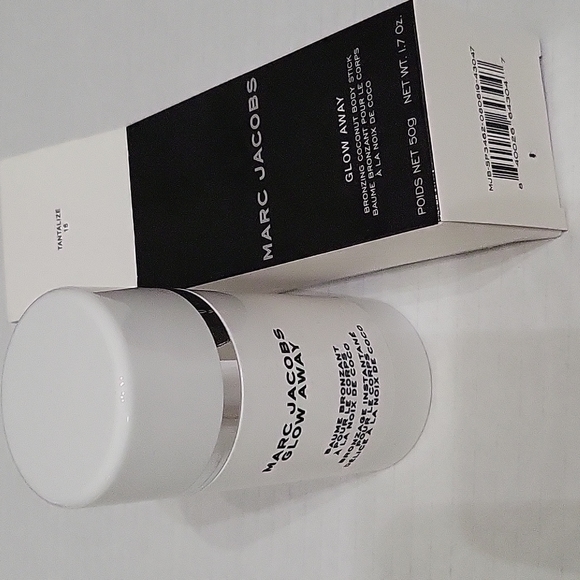 Marc Jacobs glow away bronzing coconut body stick. Tantalize 16. New - Picture 4 of 5